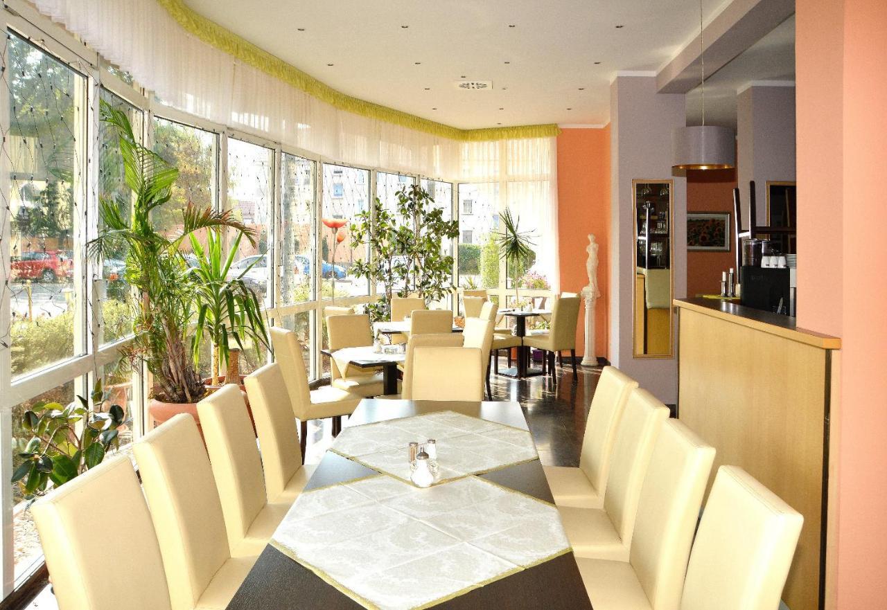 Brandiser Parkhotel ภายนอก รูปภาพ