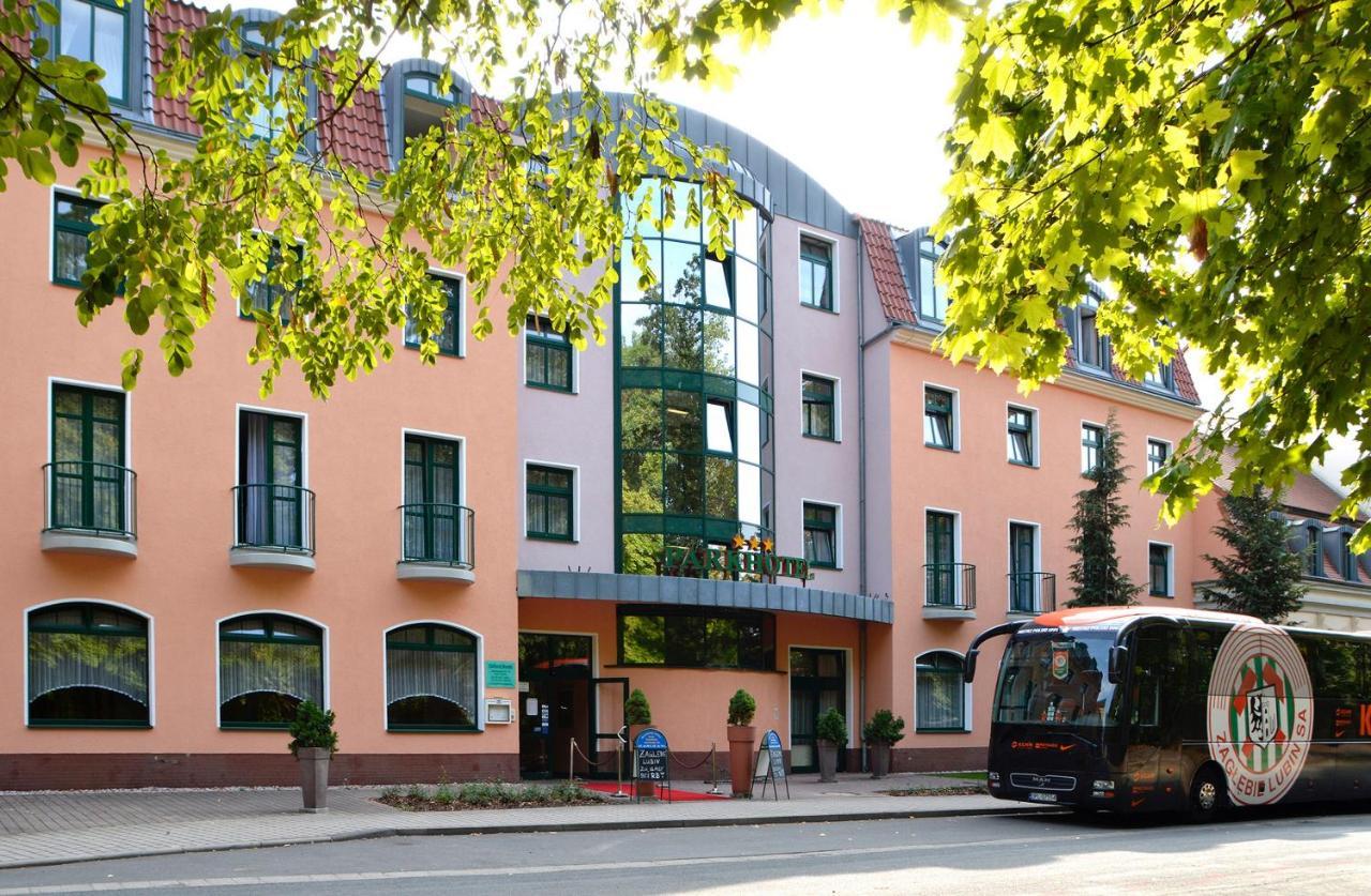Brandiser Parkhotel ภายนอก รูปภาพ