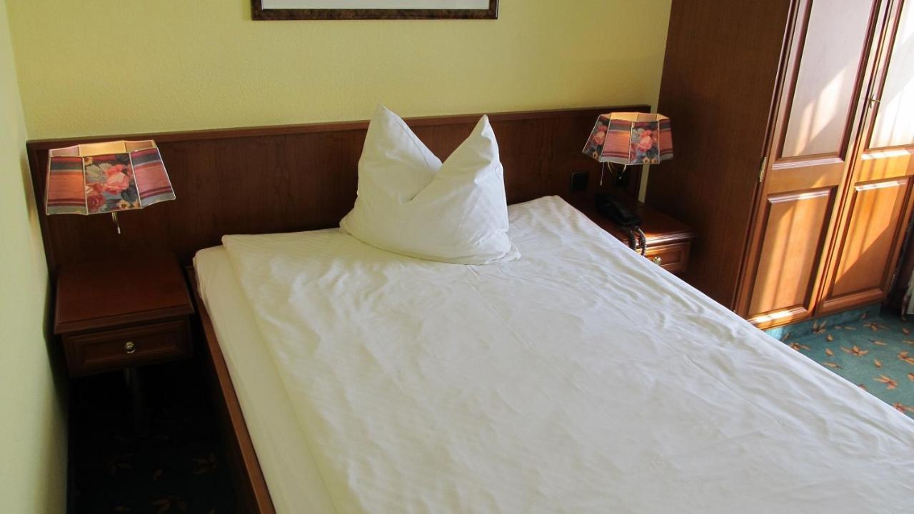 Brandiser Parkhotel ภายนอก รูปภาพ