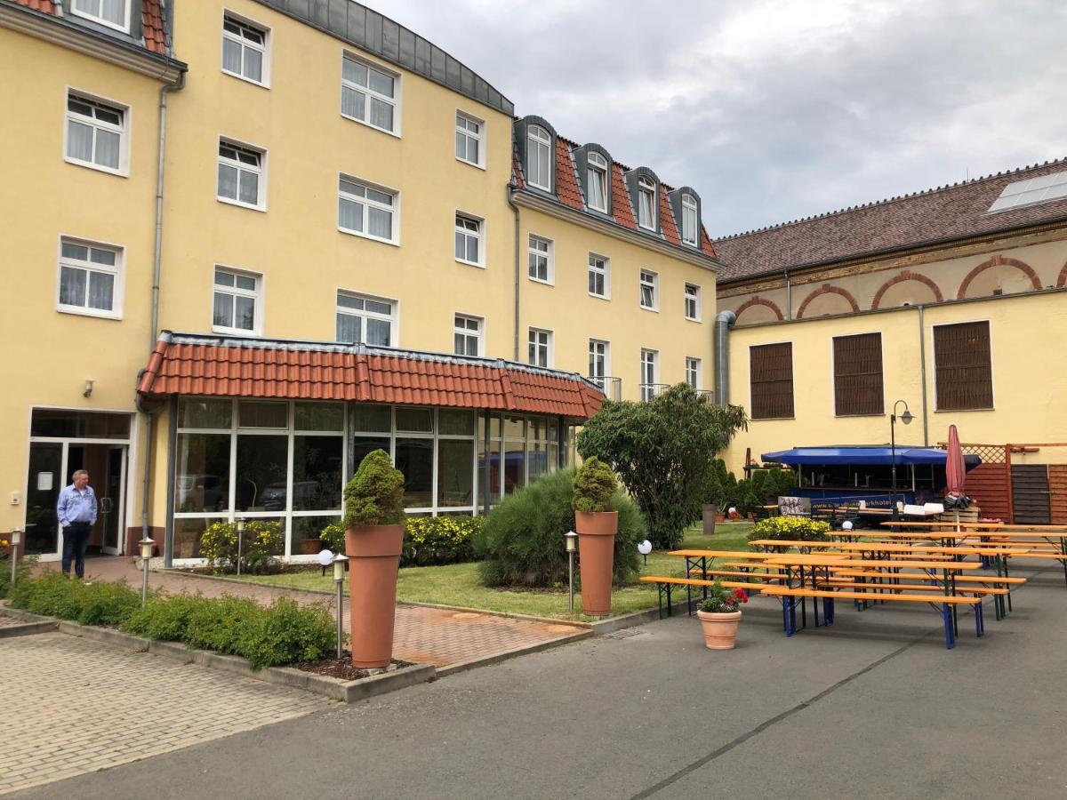 Brandiser Parkhotel ภายนอก รูปภาพ
