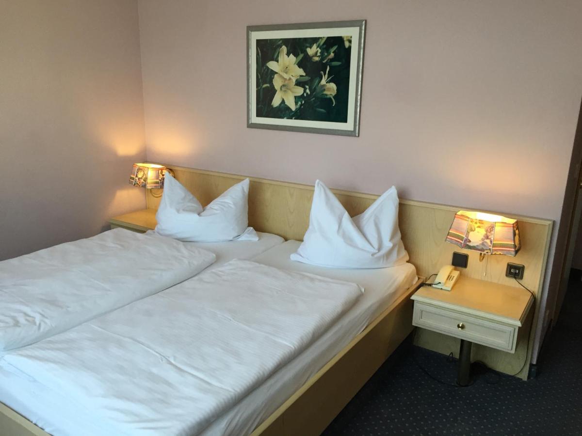 Brandiser Parkhotel ภายนอก รูปภาพ